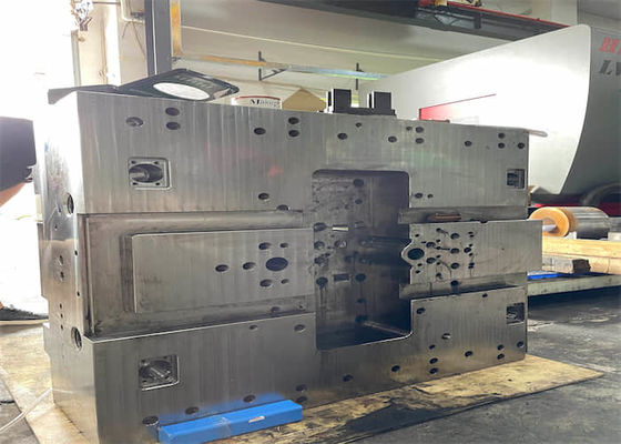 LKM Stand Kalıp Tabanları PET PVC POM Plastik Enjeksiyon Kalıp Bileşenleri
